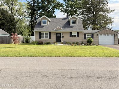 1136 Outer Drive