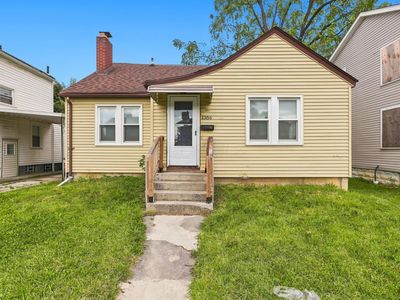 1356 Loretta Ave