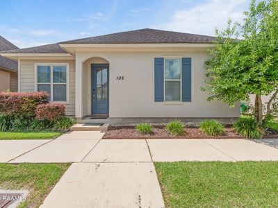 102 Pettigrove Dr