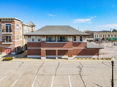 111 West Fulton Street UNIT 201