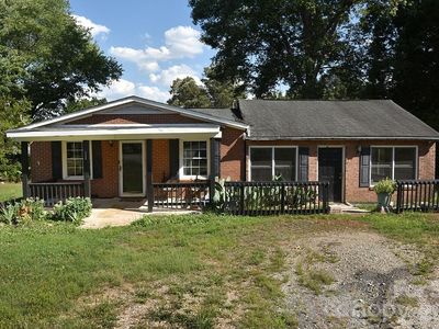 3560 Dogwood Ct