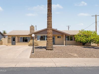 622 E GRACE Drive