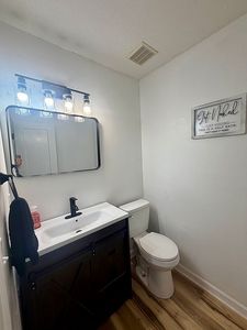 430 Walton Ferry Rd APT 1605