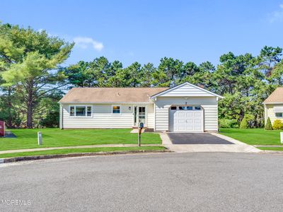 Property at 7 San Carlos Court, Toms River, NJ