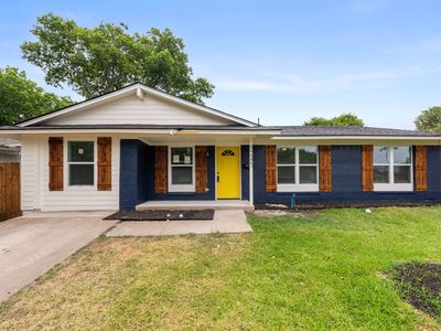 3245 Pacesetter Dr