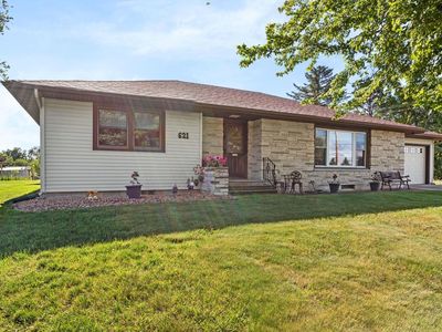 Property at 621 Main St N, Lonsdale, MN