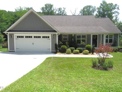 104 Woodbine Dr