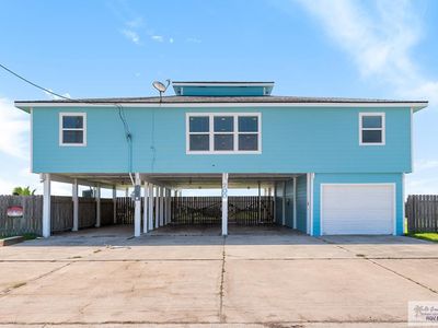 700 N Shore Dr