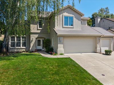 4242 Pinehurst Cir