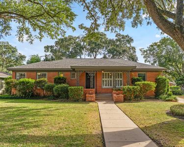 Property at 2404 Marguerite St, Bay City, TX