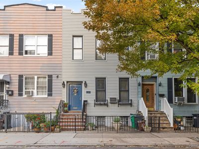 160 Diamond Street