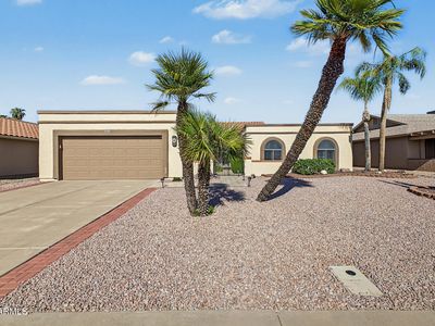 2044 LEISURE WORLD --