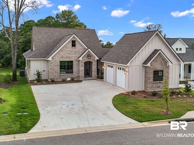 309 Iris Ct