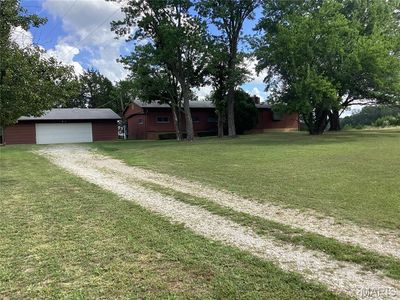 1050 Luebbering Rd