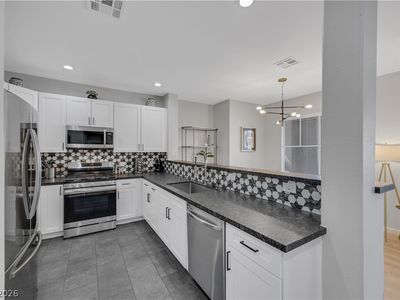 904 Domnus Ln APT 102