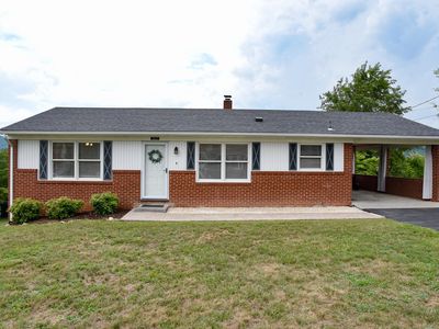 Property at 321 Orchard Dr, Daleville, VA