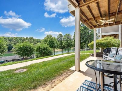 335 S Pointe Shore Dr