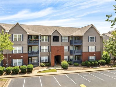 1114 S College St APT 9202