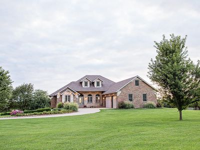 5609 N Farm Road 183