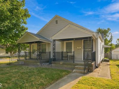 1429 N Denny St