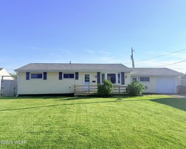 402 E Main St