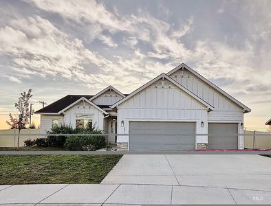 2815 N Klemmer Ave