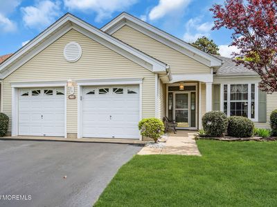 24 Greensprings Drive