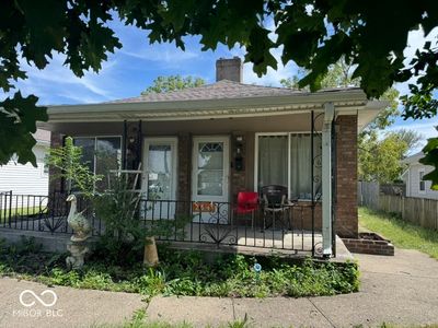 2041 N Parker Ave
