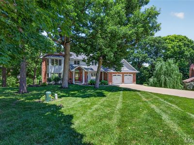 4 Woodford Pl