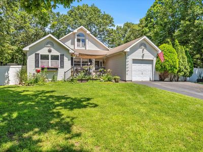 33 Kathleen Crescent