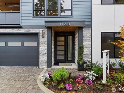 11218 NE 67th Street