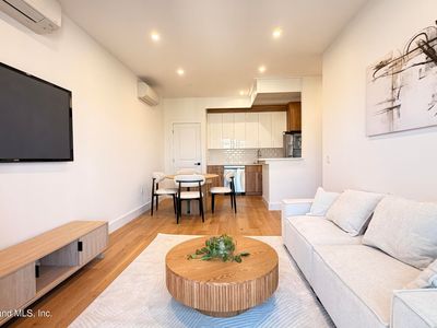 3865 Amboy Rd #3E