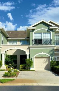 2122 Park Crescent Dr