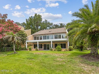 2724 COVE VIEW Drive N