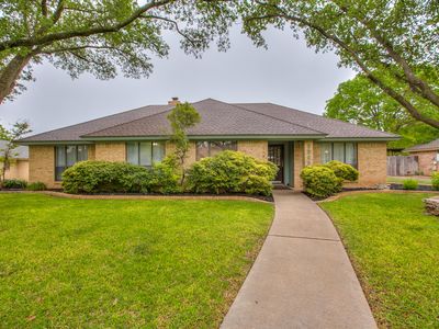 3309 Grandview Dr