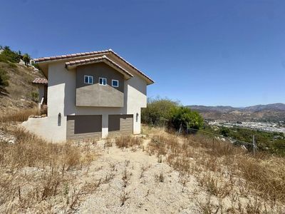 11677 Valle Vista Rd