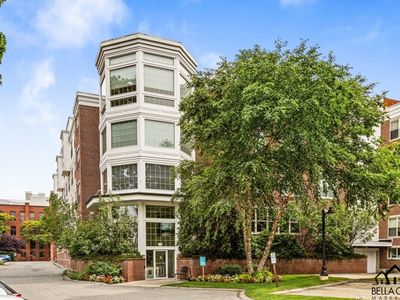 248 Albion St APT 215