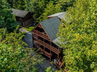 Property at 1124 Twin Oaks Rd, Gatlinburg, TN