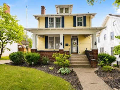 29 OAK PARK AVENUE