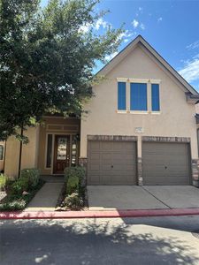 2910 Royal Oaks Grv