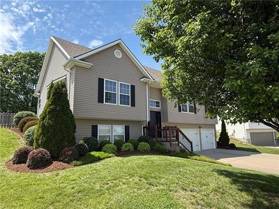 27175 Webster Ct
