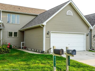 9292 Emily Dr