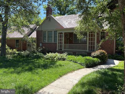 702 McNeill Rd