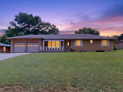 Property at 504 Rickey Canyon Ave, Desoto, TX
