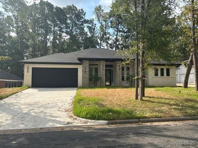 2405 W Green Briar Dr