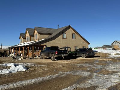 378 Lone Tree Cir
