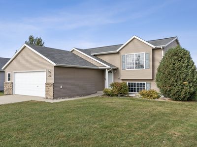 Property at 476 Maple Point Blvd, Mapleton, ND