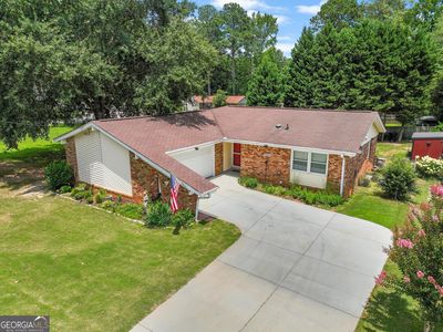 6068 Fairfield Dr