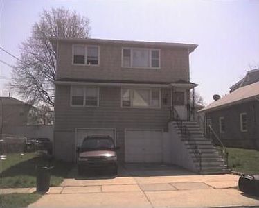 16 W 20th St