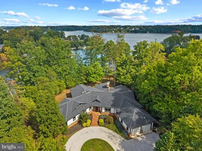 1800 River Watch Ln